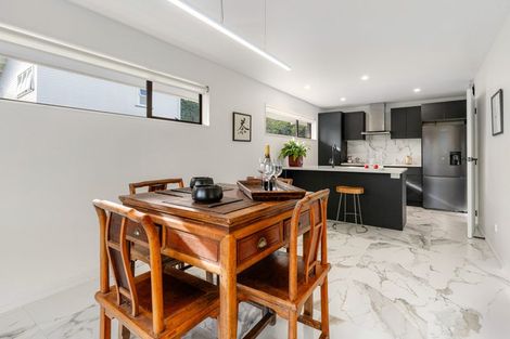 Photo of property in 3 Phoenix Avenue, Hokowhitu, Palmerston North, 4410