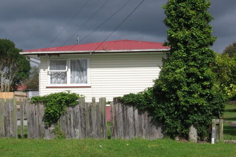 Photo of property in 50 Pomaria Road, Henderson, Auckland, 0610