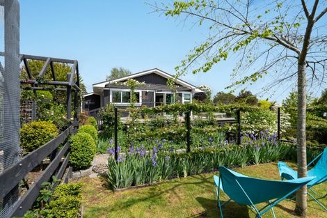 Photo of property in 28 Goldsmith Street, Leamington, Cambridge, 3432