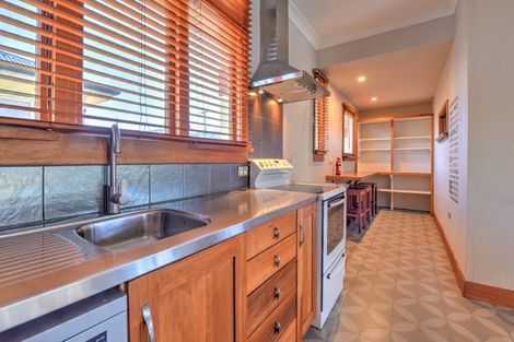 Photo of property in 35 Thomas Street, Gore, 9710