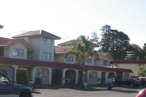 Photo of property in 3/3 Glen Road, Browns Bay, Auckland, 0630