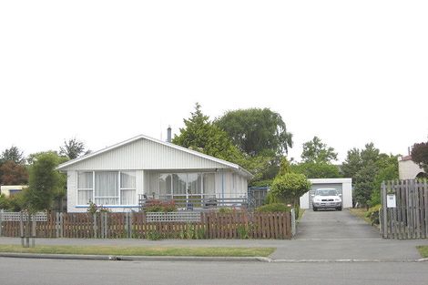 Photo of property in 22 Branksome Place, Parklands, Christchurch, 8083