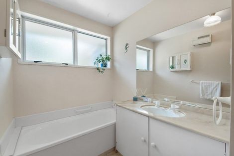 Photo of property in 150a Sparks Road, Hoon Hay, Christchurch, 8025