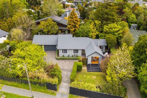 Photo of property in 35 Kirkwood Avenue, Upper Riccarton, Christchurch, 8041
