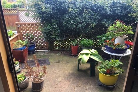 Photo of property in 2 Braeburn Place, Bethlehem, Tauranga, 3110