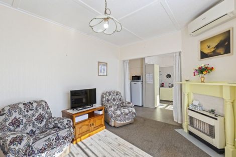 Photo of property in 11a Queen Street, Waitara, 4320