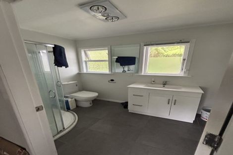 Photo of property in 107 Parkvale Road, Karori, Wellington, 6012