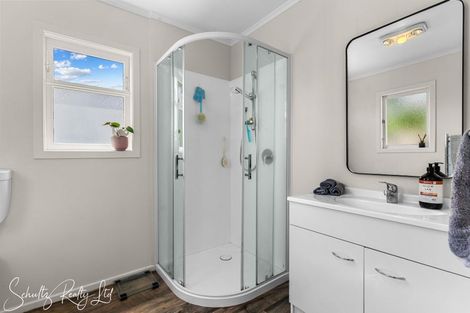 Photo of property in 20 Bickerstaffe Road, Maungaturoto, 0520