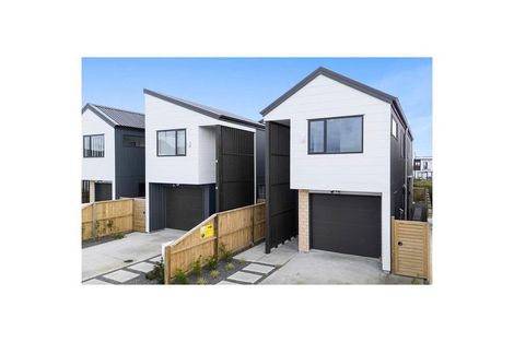 Photo of property in 35 John Gray Street, Papakura, 2110