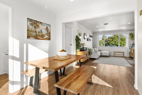 Photo of property in 19 Frickleton Street, Taradale, Napier, 4112