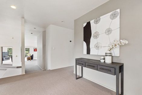 Photo of property in 20 Chester Avenue, Greenhithe, Auckland, 0632