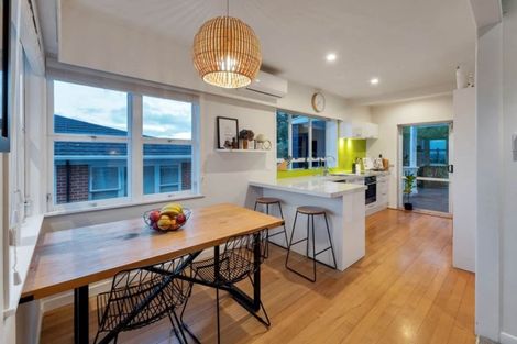 Photo of property in 10 Hamlet Place, Pukekohe, 2120