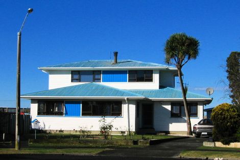 Photo of property in 9 Bennett Place, Onekawa, Napier, 4110