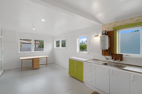 Photo of property in 530 Leigh Road, Whangateau, Warkworth, 0985