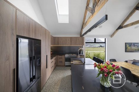 Photo of property in 52 Cunninghams Drive, Jacks Point, Queenstown, 9371