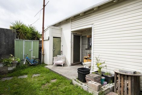 Photo of property in 299 Kahutia Street, Gisborne, 4010
