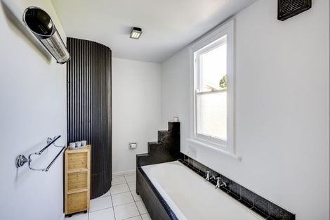 Photo of property in 14 Mcdonald Street, Napier South, Napier, 4110