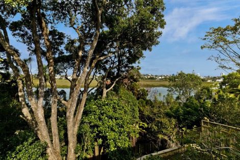 Photo of property in 53 Ngataringa Road, Devonport, Auckland, 0624