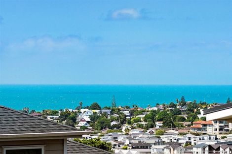 Photo of property in 20 Spyglass Street, Red Beach, 0932