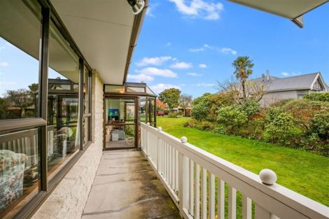 Photo of property in 19 Craven Street, Sockburn, Christchurch, 8042