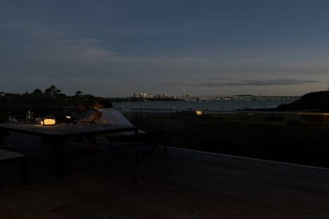 Photo of property in 48 Seaview Avenue, Northcote, Auckland, 0627