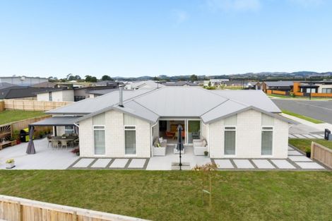 Photo of property in 4 Goodwin Crescent, Pyes Pa, Tauranga, 3112