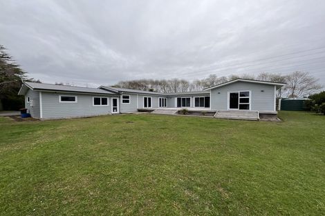 Photo of property in 171 Boord Crescent, Kumeu, 0891