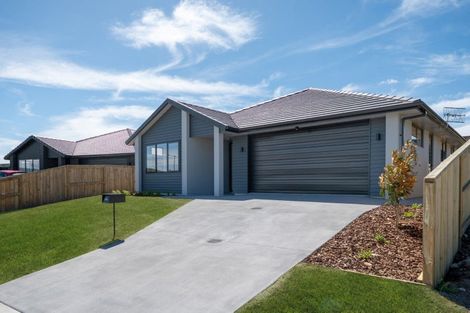 Photo of property in 44 Kohekohe Drive, Owhata, Rotorua, 3010