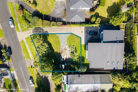 Photo of property in 29a Parr Terrace, Castor Bay, Auckland, 0620