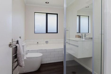 Photo of property in 6 Avanda Avenue, Rolleston, 7615