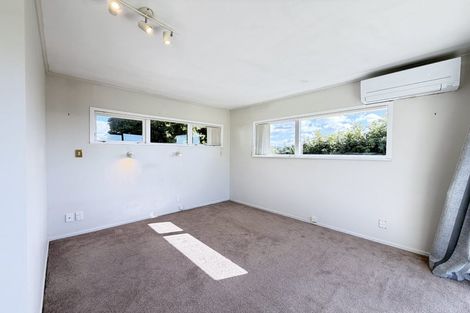 Photo of property in 122 Hugh Green Drive, Pinehill, Auckland, 0632