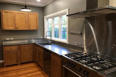 Photo of property in 67 Standen Street, Karori, Wellington, 6012