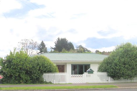 Photo of property in 56 Otumoetai Road, Judea, Tauranga, 3110