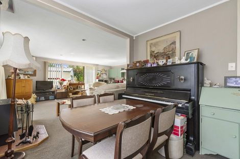 Photo of property in 2b Wyndham Road, Hannahs Bay, Rotorua, 3010