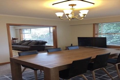 Photo of property in 6 Aileen Place, Upper Riccarton, Christchurch, 8041