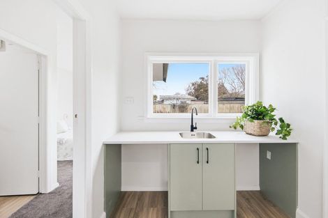 Photo of property in 193 Main North Road, Redwood, Christchurch, 8051