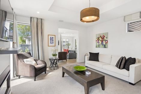 Photo of property in 10 Mays Road, St Albans, Christchurch, 8052