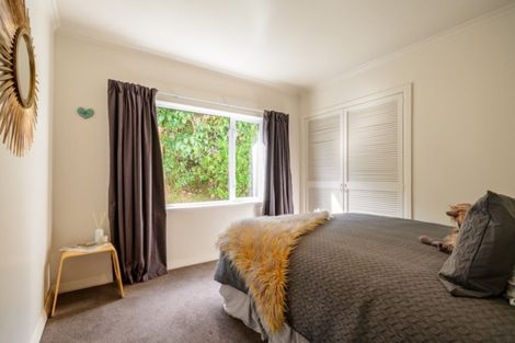 Photo of property in 81 Milton Terrace, Picton, 7220