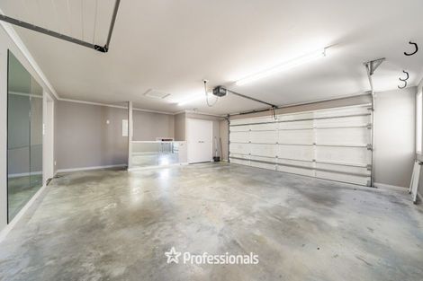 Photo of property in 14 Ronald Scott Grove, Riverstone Terraces, Upper Hutt, 5018