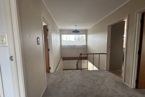 Photo of property in 2/26 James Evans Drive, Northcote, Auckland, 0627