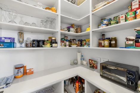 Photo of property in 70 Awataha Crescent, Pyes Pa, Tauranga, 3110