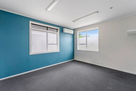 Photo of property in 632 Whangaparaoa Road, Stanmore Bay, Whangaparaoa, 0932