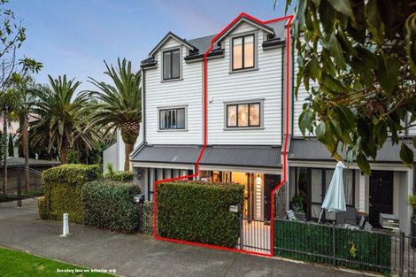 Photo of property in 2/386 Richmond Road, Grey Lynn, Auckland, 1021