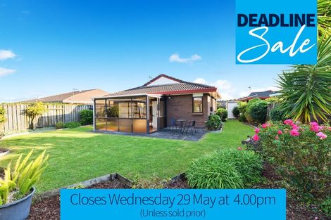 Photo of property in 2/4 Miriam Corban Heights, Henderson, Auckland, 0612