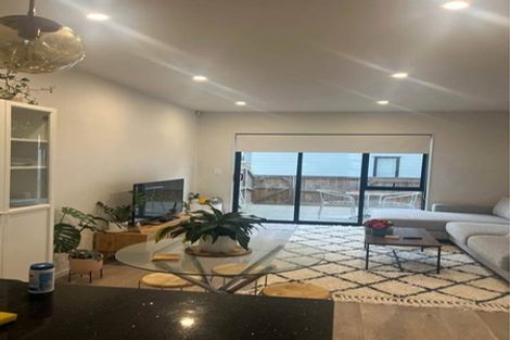 Photo of property in 10/36 Westgate Drive, Westgate, Auckland, 0614