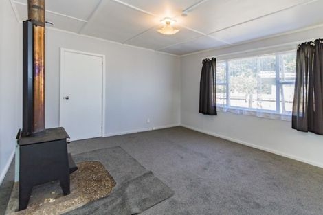 Photo of property in 25 Queen Street, Raetihi, 4632