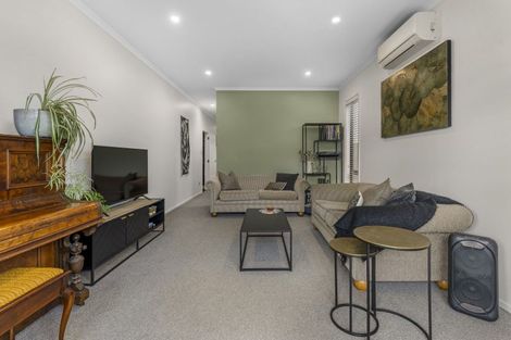 Photo of property in 13 Ian Morrison Road, Hobsonville, Auckland, 0616