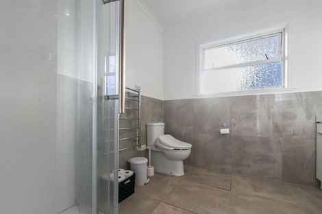 Photo of property in 9 John Road, Fairy Springs, Rotorua, 3015