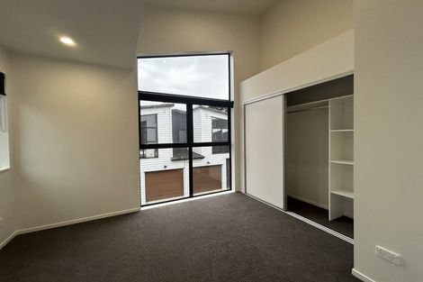 Photo of property in 1 Rangimarie Close, Opaheke, Papakura, 2113