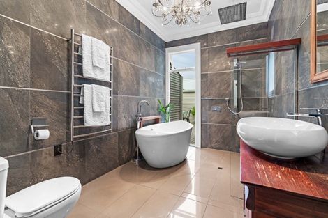 Photo of property in 141 Main Street, Greytown, 5712